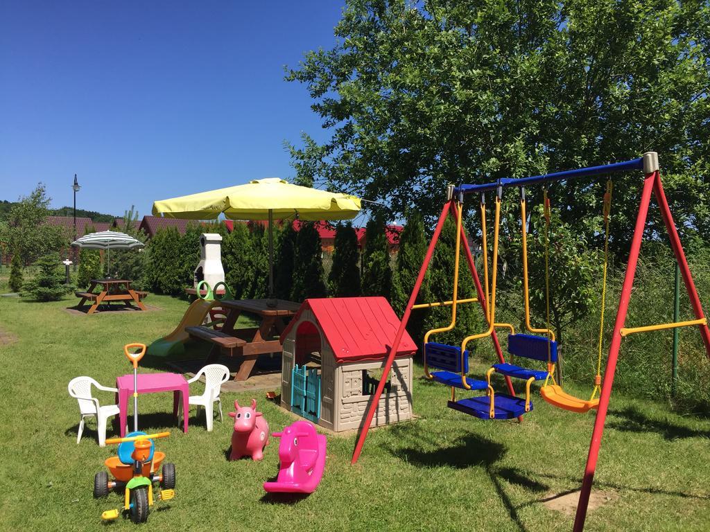Villa Honoratka Z Prywatnym Polem Do Gry W Mini Golf Rewal Dış mekan fotoğraf